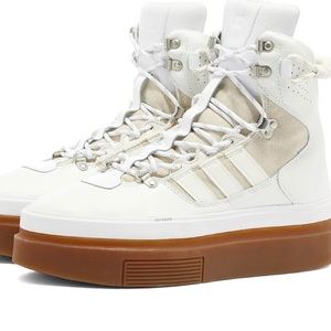 Adidas x Ivy Park women super sleek boots — NWT